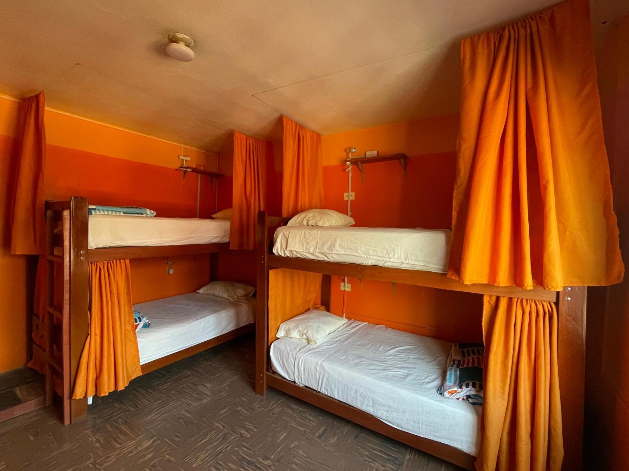 Big Mountain Hostel Huaraz  Exterior photo